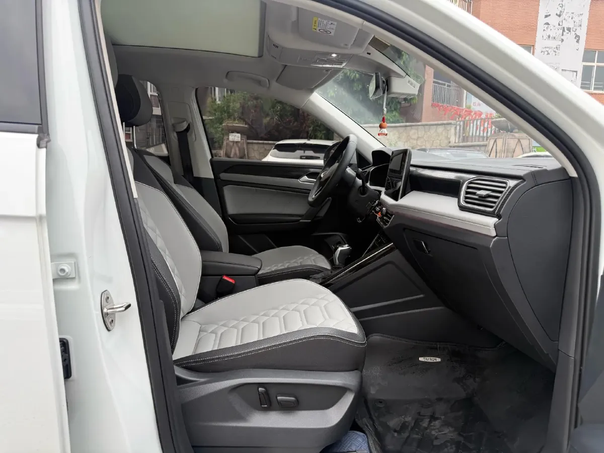 2023 Volkswagen Tayron 2.0T 186HP L4 7DCT,autocango,china used car exporter,china ev exporter,chinese used car exporter,chinese used ev exporter