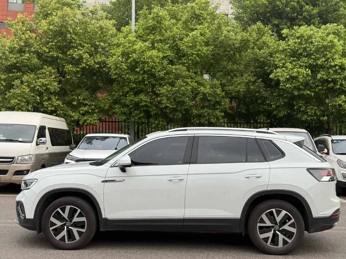 2023 Volkswagen Tayron 2.0T 186HP L4 7DCT,autocango,china used car exporter,china ev exporter,chinese used car exporter,chinese used ev exporter