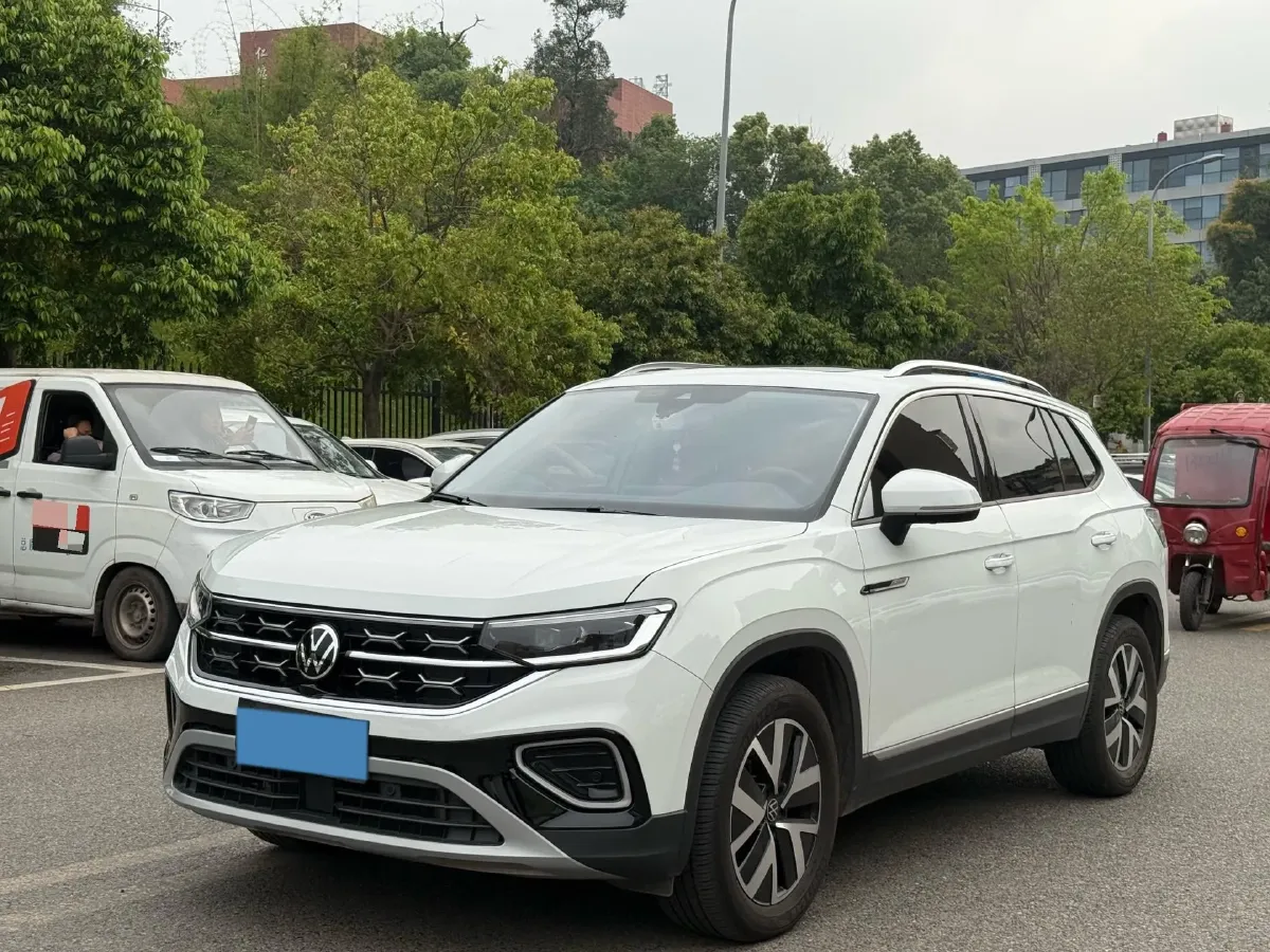 2023 Volkswagen Tayron 2.0T 186HP L4 7DCT,autocango,china used car exporter,china ev exporter,chinese used car exporter,chinese used ev exporter