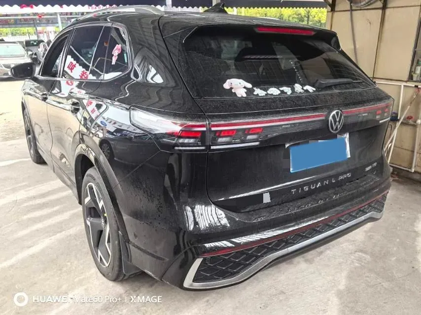 2024 Volkswagen Tiguan L 2.0T 186HP L4 7DCT,autocango,china used car exporter,china ev exporter,chinese used car exporter,chinese used ev exporter