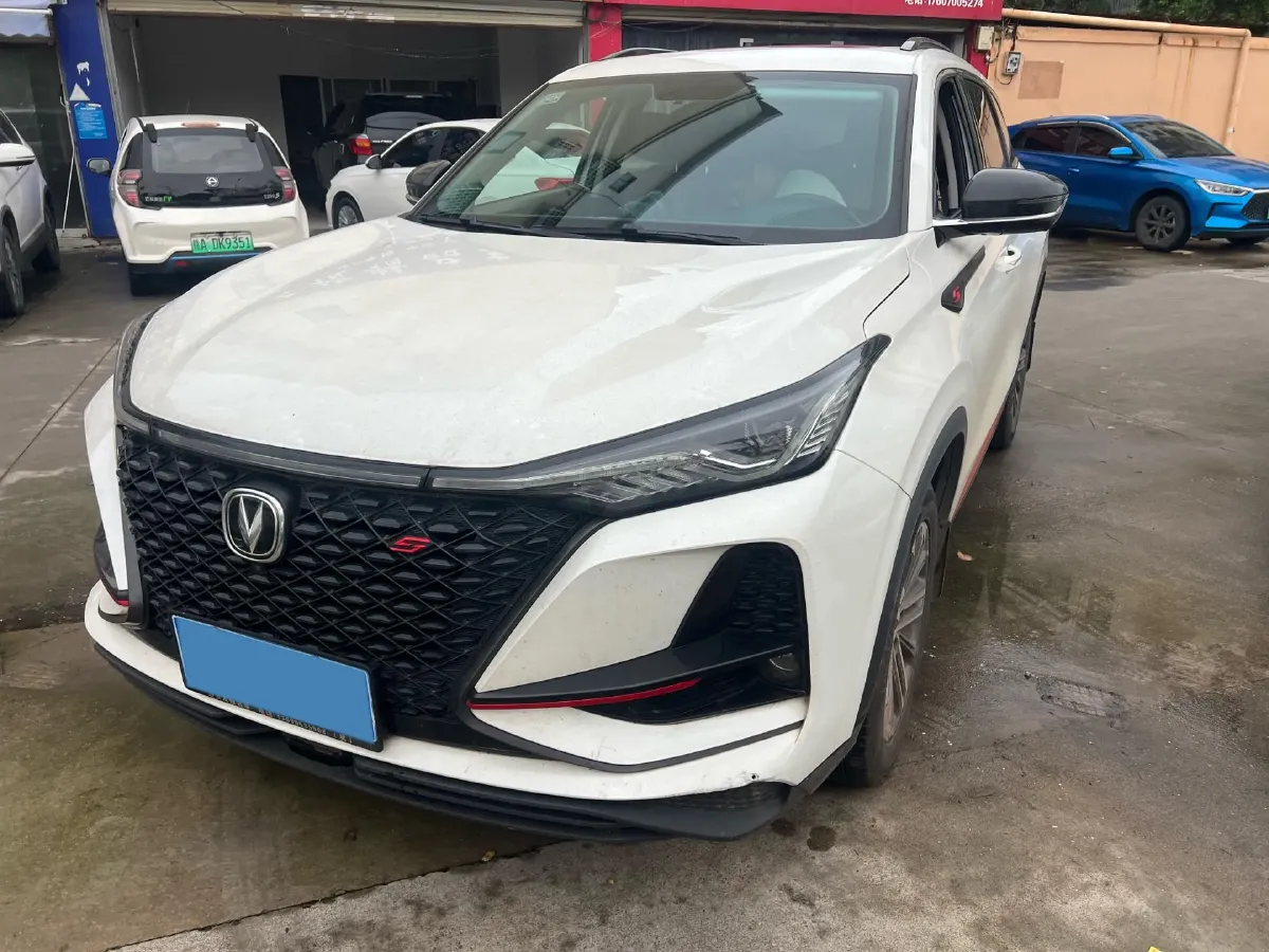 2021 ChangAn CS75 Plus 1.5T 178HP L4 6AT,autocango,china used car exporter,china ev exporter,chinese used car exporter,chinese used ev exporter