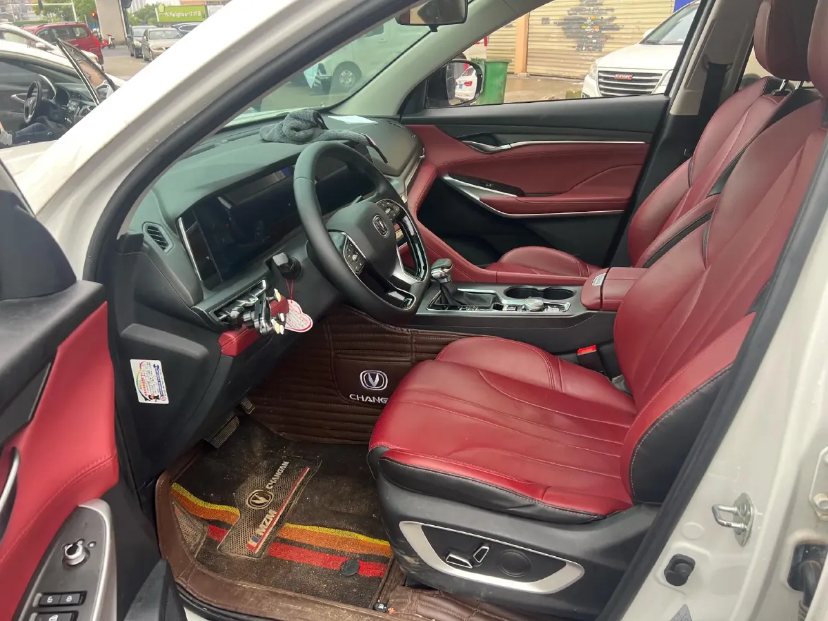 2021 ChangAn CS75 Plus 1.5T 178HP L4 6AT,autocango,china used car exporter,china ev exporter,chinese used car exporter,chinese used ev exporter