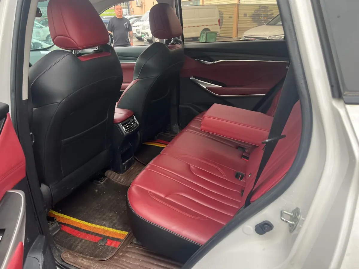 2021 ChangAn CS75 Plus 1.5T 178HP L4 6AT,autocango,china used car exporter,china ev exporter,chinese used car exporter,chinese used ev exporter