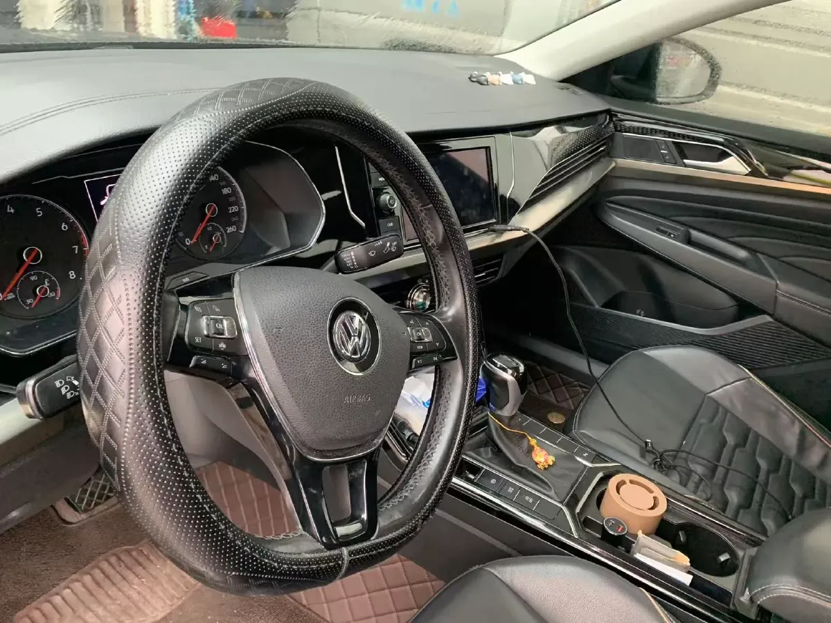 2019 Skoda Kodiak 2.0T 186HP L4 7DCT,autocango,china used car exporter,china ev exporter,chinese used car exporter,chinese used ev exporter