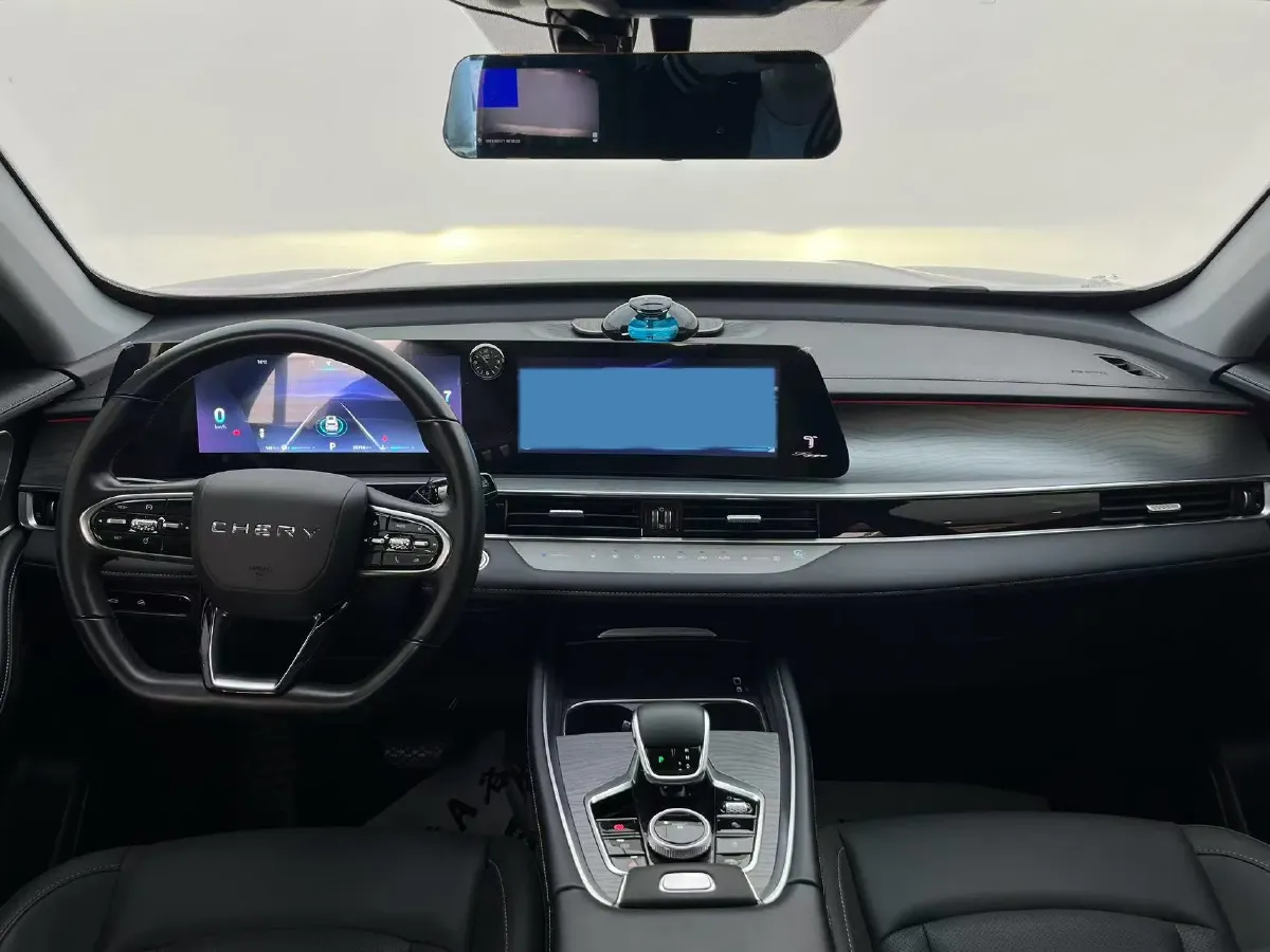 2022 Chery Tiggo 8 Plus 1.6T 197HP L4 7DCT,autocango,china used car exporter,china ev exporter,chinese used car exporter,chinese used ev exporter