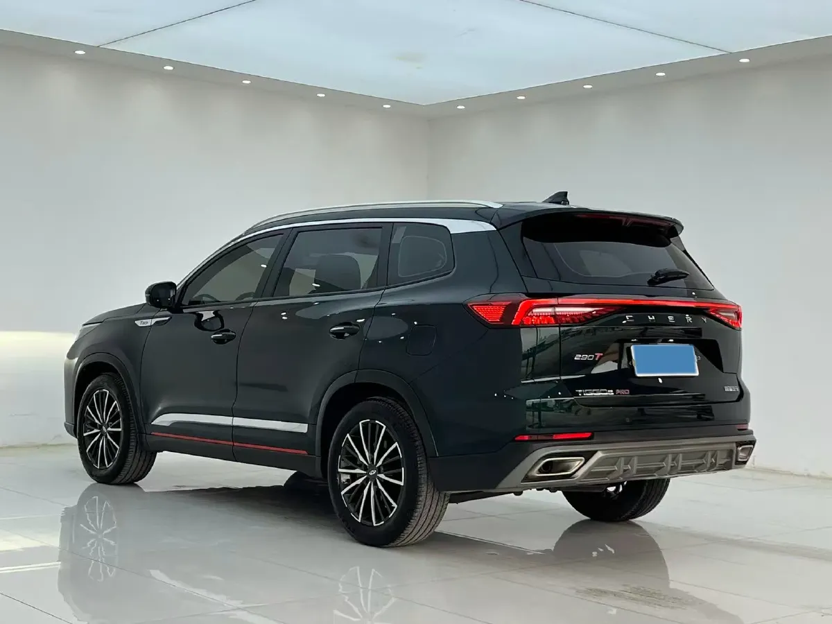 2022 Chery Tiggo 8 Plus 1.6T 197HP L4 7DCT,autocango,china used car exporter,china ev exporter,chinese used car exporter,chinese used ev exporter