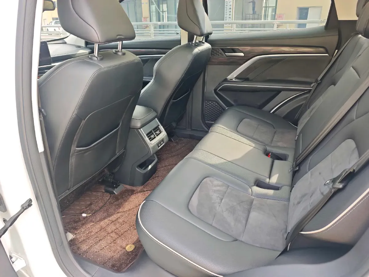 2021 Haval H6 1.5T 150HP L4 7DCT,autocango,china used car exporter,china ev exporter,chinese used car exporter,chinese used ev exporter