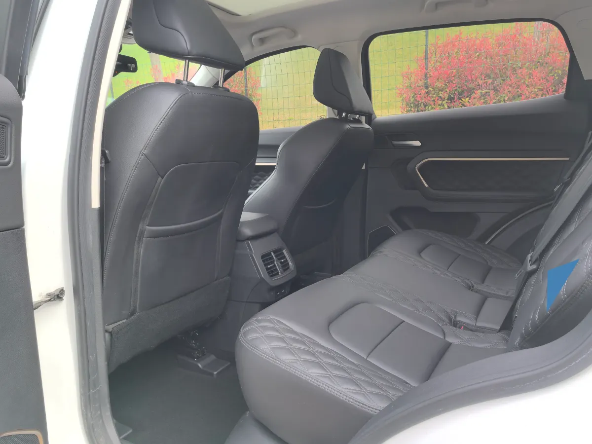 2020 Haval H6 2.0T 224HP L4 7DCT,autocango,china used car exporter,china ev exporter,chinese used car exporter,chinese used ev exporter