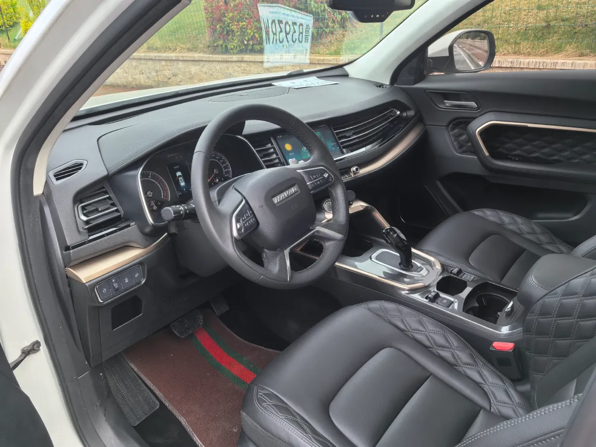 2020 Haval H6 2.0T 224HP L4 7DCT,autocango,china used car exporter,china ev exporter,chinese used car exporter,chinese used ev exporter