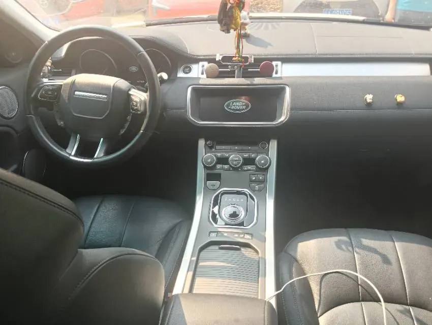 2018 Land Rover Range Rover Evoque 2.0T 241HP L4 9AT,autocango,china used car exporter,china ev exporter,chinese used car exporter,chinese used ev exporter