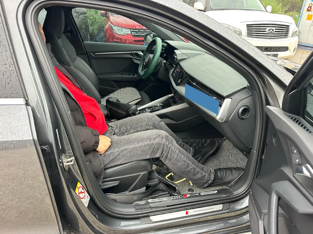 2021 Audi A3 1.4T 150HP L4 7DCT,autocango,china used car exporter,china ev exporter,chinese used car exporter,chinese used ev exporter