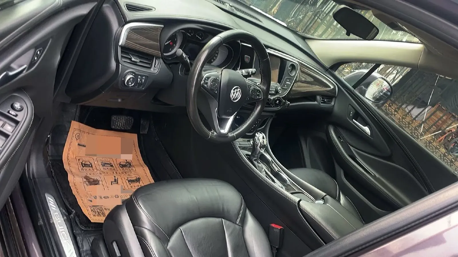 2020 Buick EnvisionPlus 1.5T 169HP L4 7DCT,autocango,china used car exporter,china ev exporter,chinese used car exporter,chinese used ev exporter