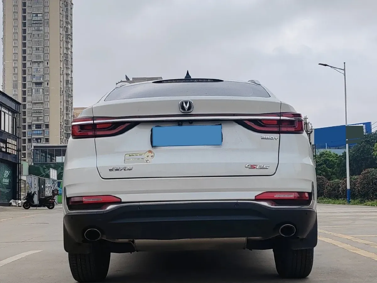 2021 ChangAn CS85 Coupe 1.5T 178HP L4 7DCT,autocango,china used car exporter,china ev exporter,chinese used car exporter,chinese used ev exporter