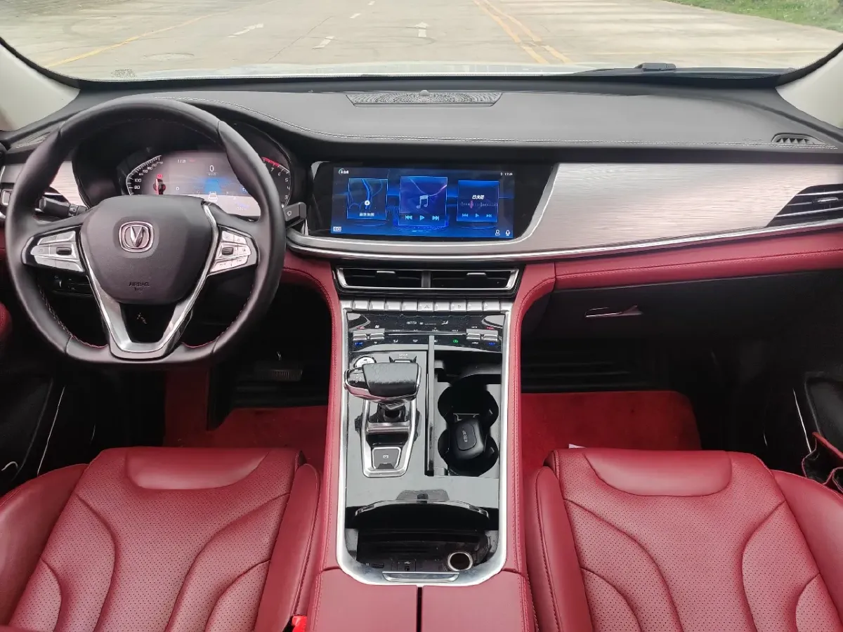 2021 ChangAn CS85 Coupe 1.5T 178HP L4 7DCT,autocango,china used car exporter,china ev exporter,chinese used car exporter,chinese used ev exporter