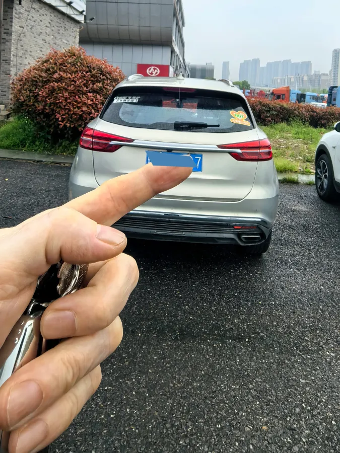 2022 HongQi HS5 2.0T 224HP L4 6AT,autocango,china used car exporter,china ev exporter,chinese used car exporter,chinese used ev exporter