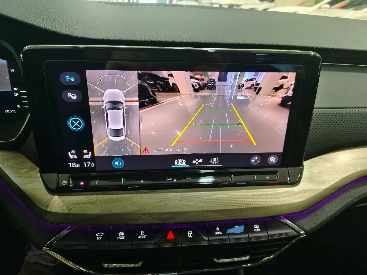 2022 Skoda Octavia 1.4T 150HP L4 7DCT,autocango,china used car exporter,china ev exporter,chinese used car exporter,chinese used ev exporter