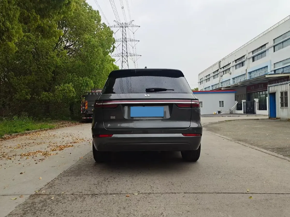 2021 Li ONE Range Extended 131HP REEV 40.5KWH,autocango,china used car exporter,china ev exporter,chinese used car exporter,chinese used ev exporter