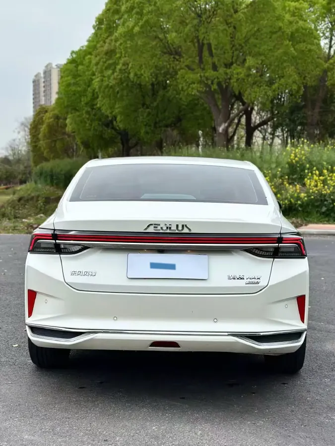 2021 DongFeng Aeolus YiXuan MAX 1.5T 190HP L4 7DCT,autocango,china used car exporter,china ev exporter,chinese used car exporter,chinese used ev exporter
