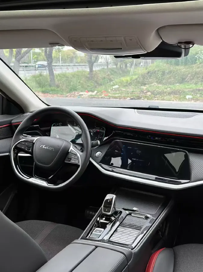 2021 DongFeng Aeolus YiXuan MAX 1.5T 190HP L4 7DCT,autocango,china used car exporter,china ev exporter,chinese used car exporter,chinese used ev exporter