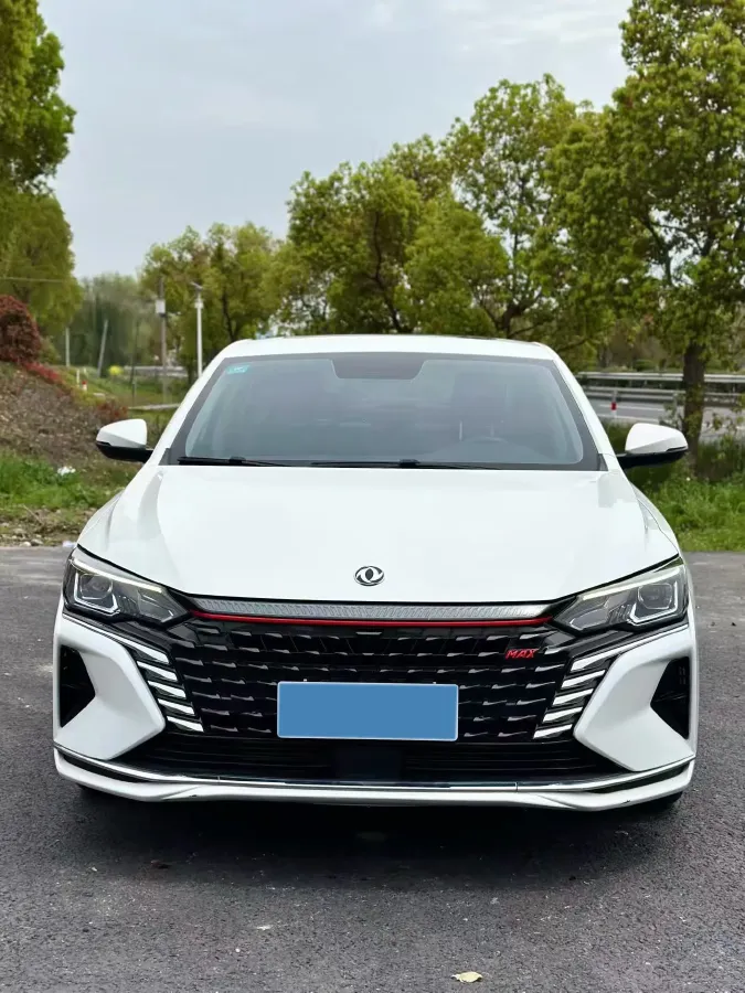 2021 DongFeng Aeolus YiXuan MAX 1.5T 190HP L4 7DCT,autocango,china used car exporter,china ev exporter,chinese used car exporter,chinese used ev exporter