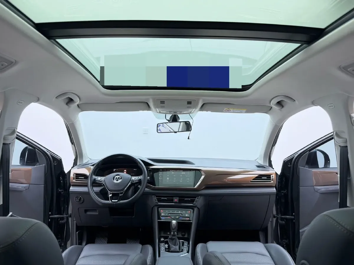 2022 Volkswagen Tharu 1.4T 150HP L4 7DCT,autocango,china used car exporter,china ev exporter,chinese used car exporter,chinese used ev exporter