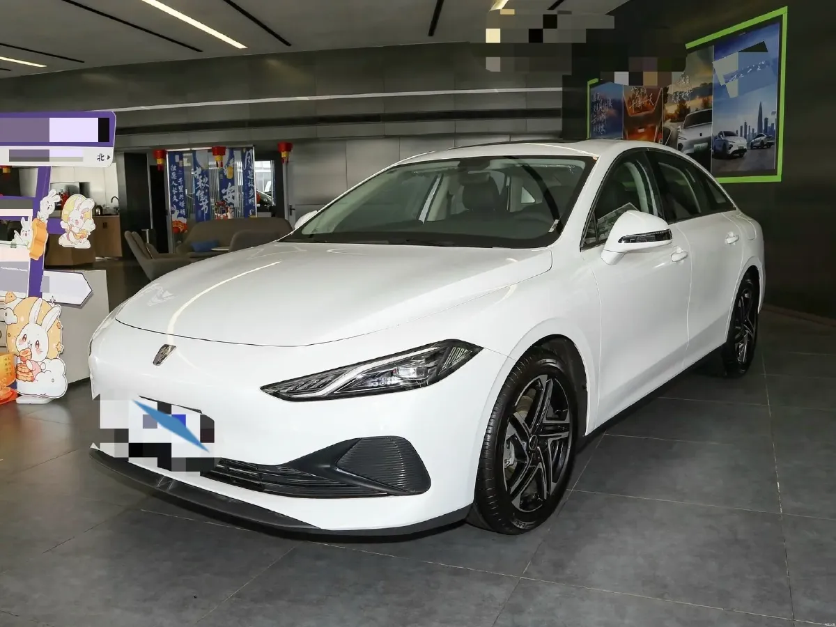 2023 Roewe D7 1.5L 112HP L4 1DHT PHEV 21.4KWH,autocango,china used car exporter,china ev exporter,chinese used car exporter,chinese used ev exporter