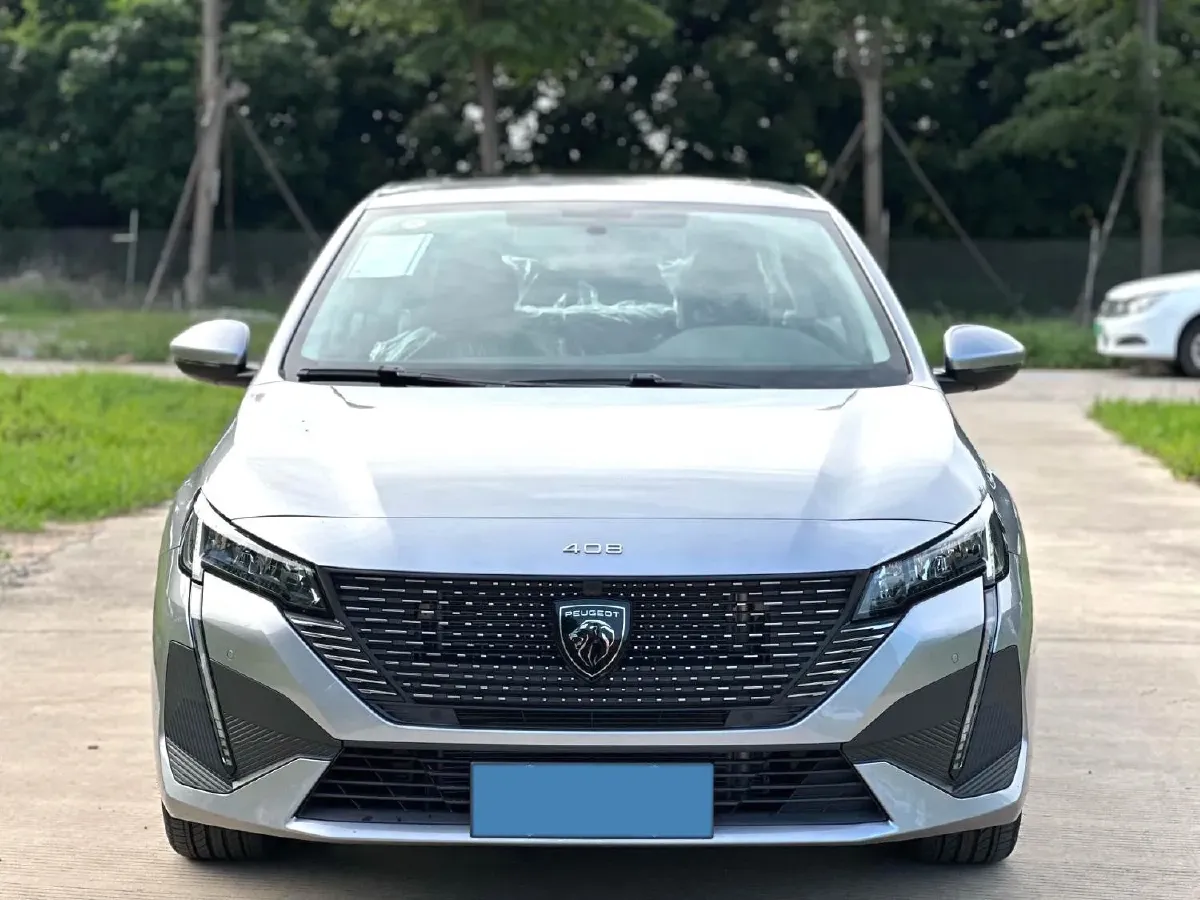 2022 Peugeot 408 1.6T 170HP L4 6AT,autocango,china used car exporter,china ev exporter,chinese used car exporter,chinese used ev exporter
