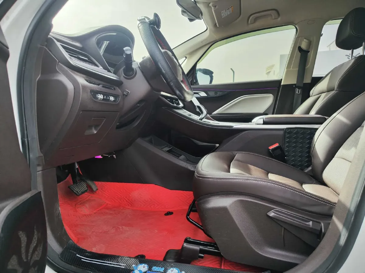 2021 LiFan Maple 80v BEV 53KWH,autocango,china used car exporter,china ev exporter,chinese used car exporter,chinese used ev exporter