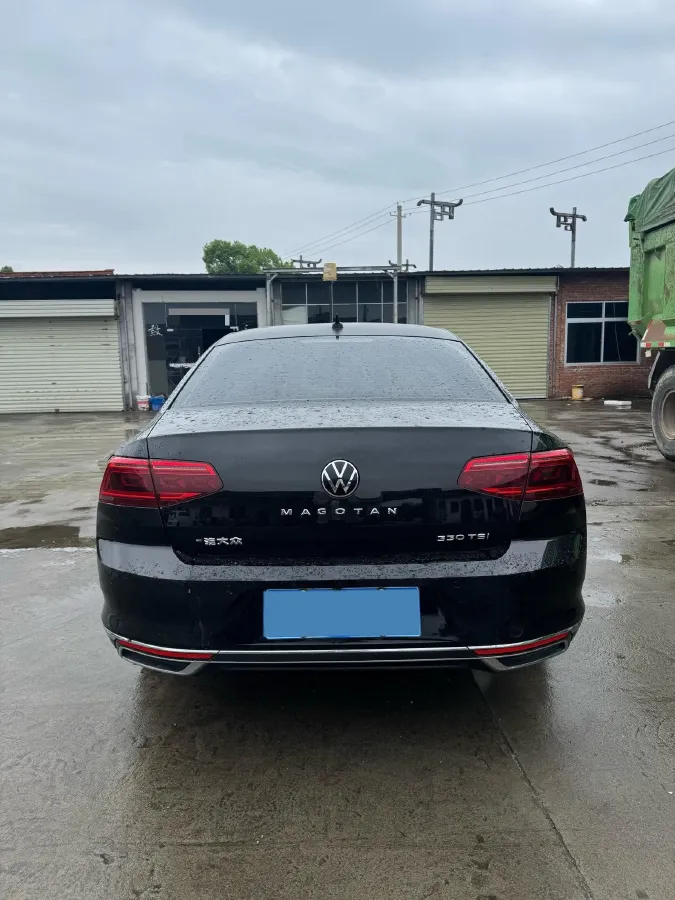2020 Volkswagen Magotan 2.0T 186HP L4 7DCT,autocango,china used car exporter,china ev exporter,chinese used car exporter,chinese used ev exporter