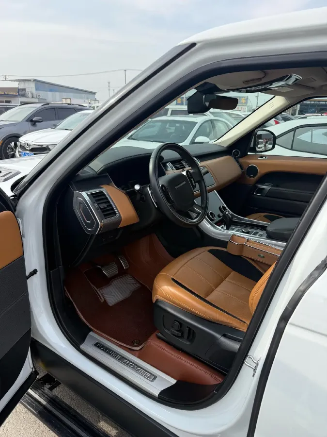 2020 Land Rover Range Rover Sport 3.0T 360HP L6 8AT,autocango,china used car exporter,china ev exporter,chinese used car exporter,chinese used ev exporter