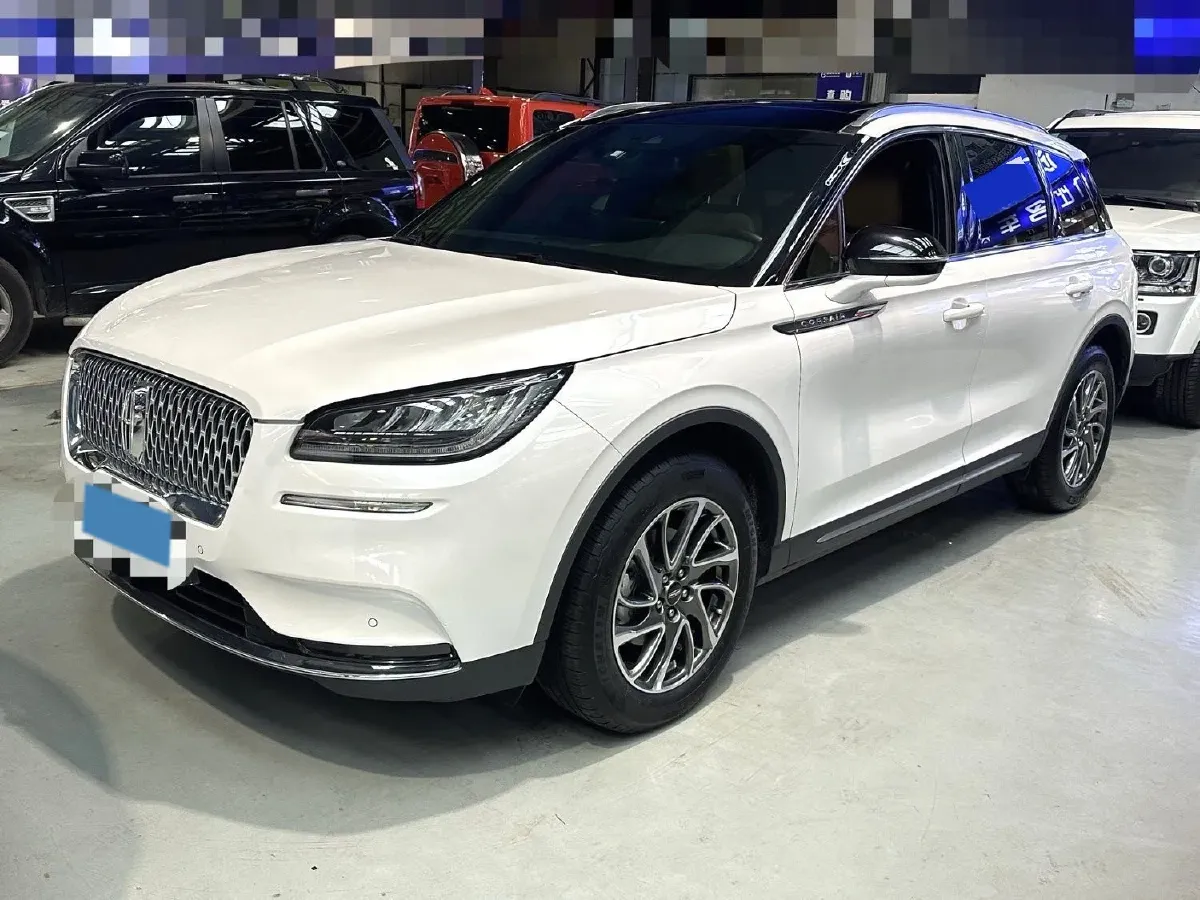 2021 Lincoln Corsair 2.0T 245HP L4 8AT,autocango,china used car exporter,china ev exporter,chinese used car exporter,chinese used ev exporter