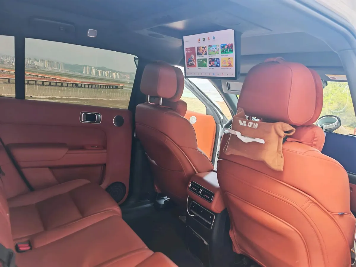 2023 Li L7 Range Extended 154HP REEV 40.9KWH,autocango,china used car exporter,china ev exporter,chinese used car exporter,chinese used ev exporter