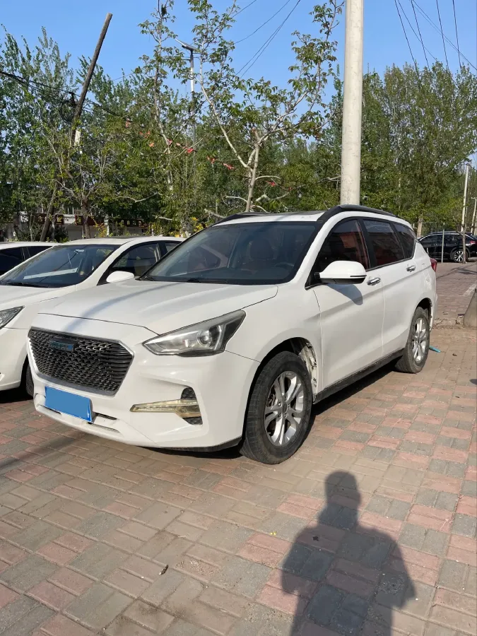 2017 Haval M6 1.5T 150HP L4 6AT,autocango,china used car exporter,china ev exporter,chinese used car exporter,chinese used ev exporter