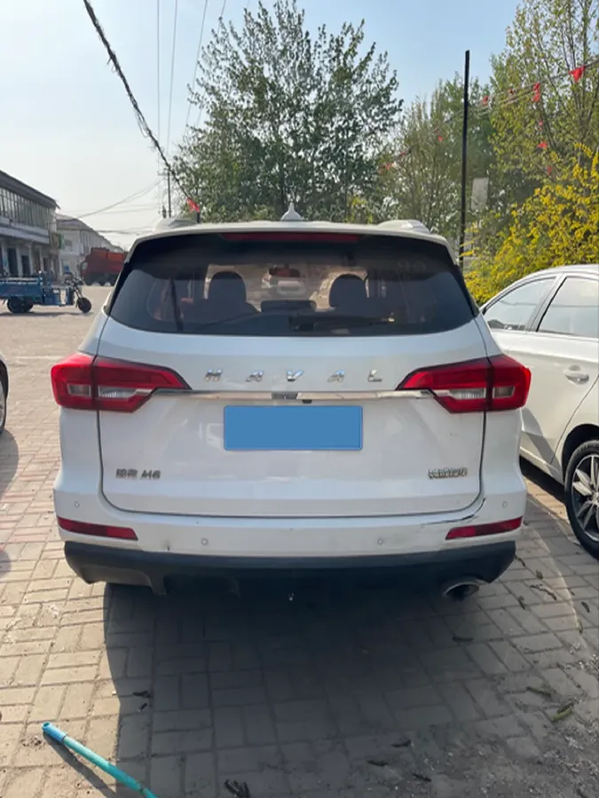 2017 Haval M6 1.5T 150HP L4 6AT,autocango,china used car exporter,china ev exporter,chinese used car exporter,chinese used ev exporter