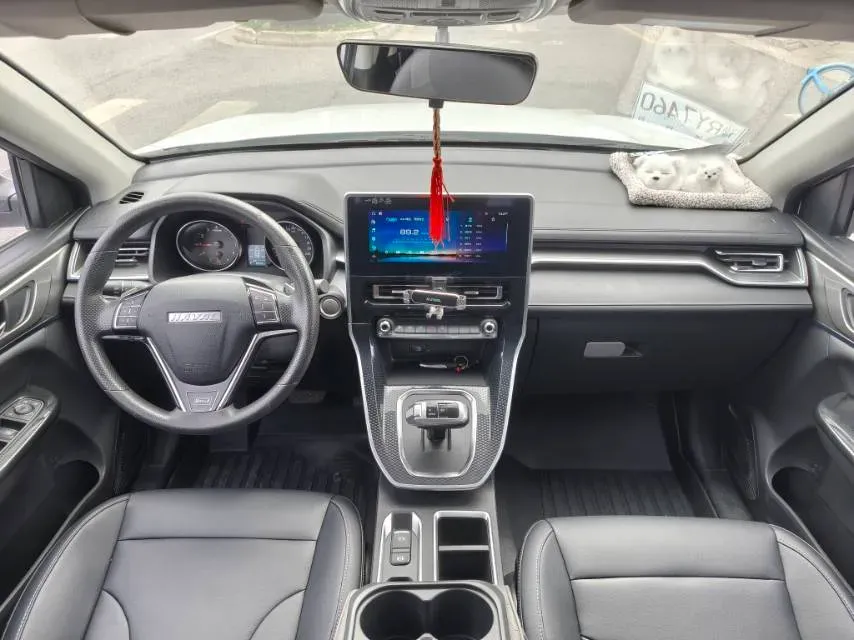 2023 Haval M6 1.5T 150HP L4 7DCT,autocango,china used car exporter,china ev exporter,chinese used car exporter,chinese used ev exporter