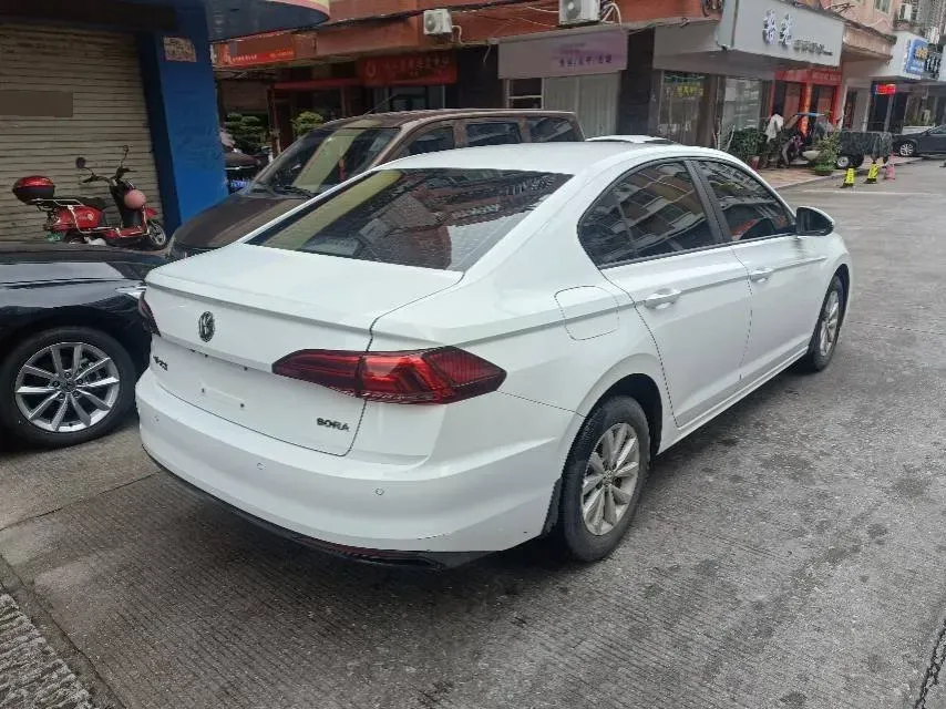2019 Bestune T77 1.2T 143HP L4 7DCT,autocango,china used car exporter,china ev exporter,chinese used car exporter,chinese used ev exporter