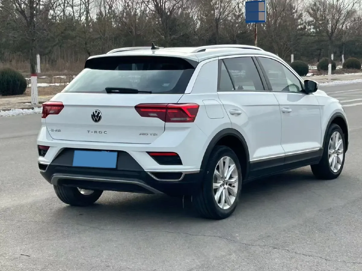 2022 Volkswagen T-Roc 1.4T 150HP L4 7DCT,autocango,china used car exporter,china ev exporter,chinese used car exporter,chinese used ev exporter