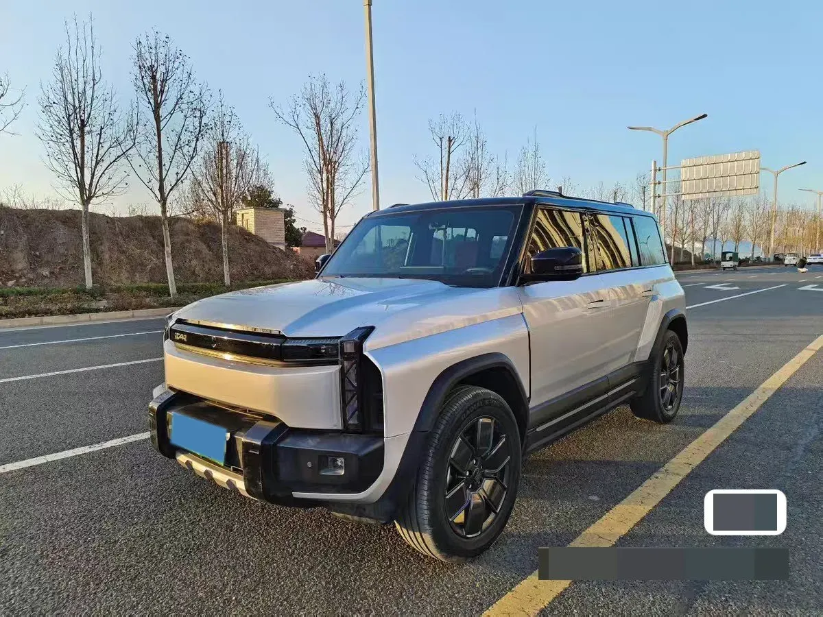 2024 JMC DaDao 2.3T 245HP L4 8AT,autocango,china used car exporter,china ev exporter,chinese used car exporter,chinese used ev exporter