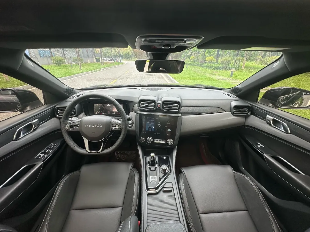 2021 LYNK&CO 03 1.5T 180HP L3 7DCT,autocango,china used car exporter,china ev exporter,chinese used car exporter,chinese used ev exporter