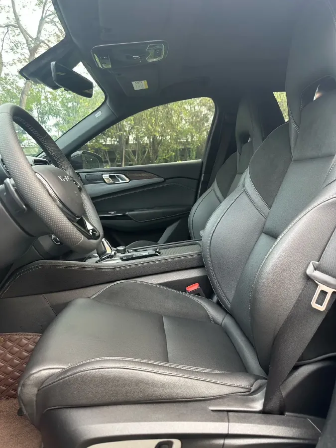 2021 LYNK&CO 03 1.5T 180HP L3 7DCT,autocango,china used car exporter,china ev exporter,chinese used car exporter,chinese used ev exporter