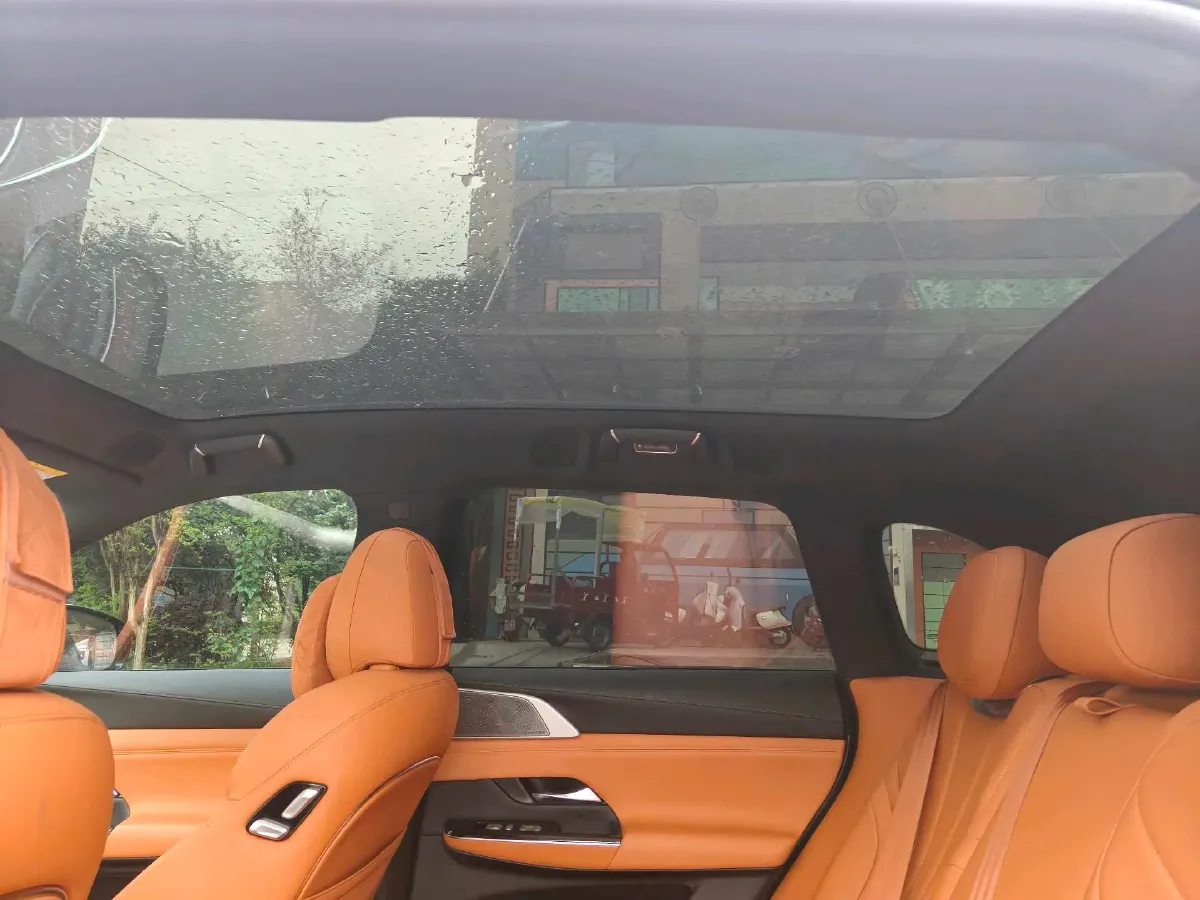 2022 Xpeng G9 BEV 98KWH,autocango,china used car exporter,china ev exporter,chinese used car exporter,chinese used ev exporter