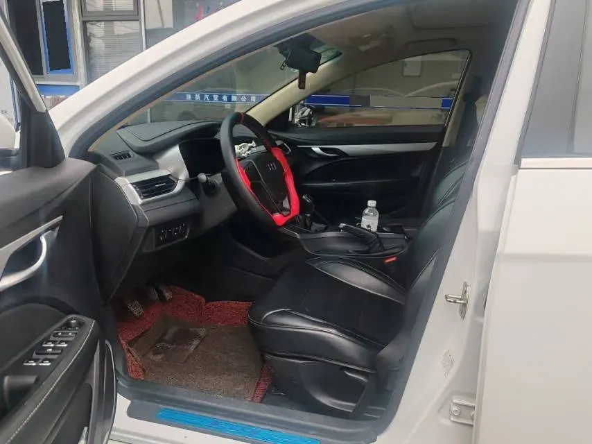 2018 Geely Emgrand 1.5L 109HP L4 5MT,autocango,china used car exporter,china ev exporter,chinese used car exporter,chinese used ev exporter