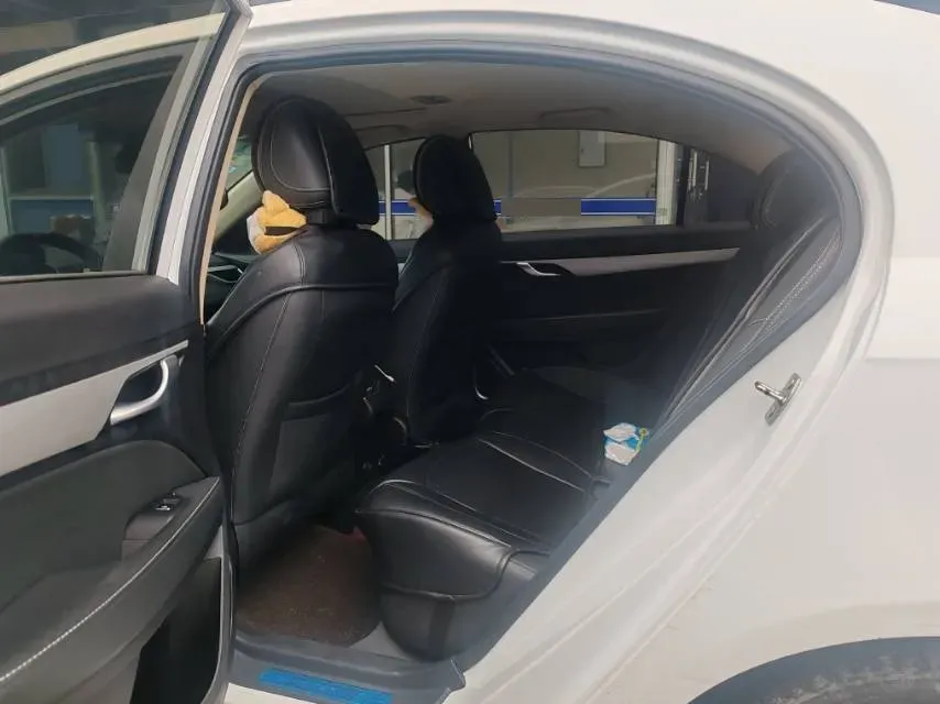 2018 Geely Emgrand 1.5L 109HP L4 5MT,autocango,china used car exporter,china ev exporter,chinese used car exporter,chinese used ev exporter