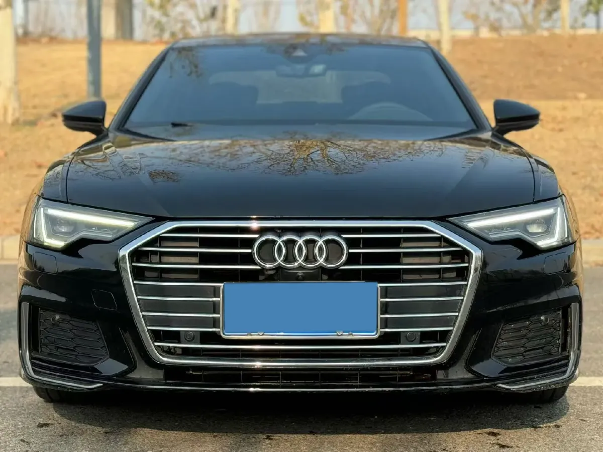 2019 Audi A6L 2.0T 190HP L4 7DCT,autocango,china used car exporter,china ev exporter,chinese used car exporter,chinese used ev exporter