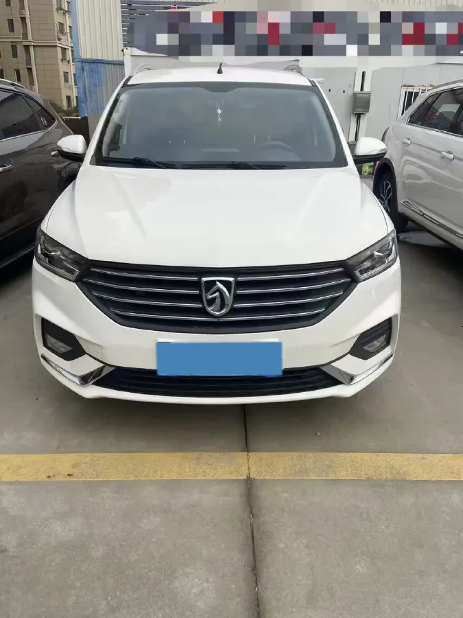 2019 BaoJun 360 1.5L 105HP L4 6MT,autocango,china used car exporter,china ev exporter,chinese used car exporter,chinese used ev exporter