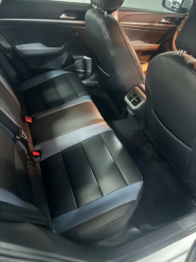 2024 Volkswagen Lavida 1.5L 110HP L4 6AT,autocango,china used car exporter,china ev exporter,chinese used car exporter,chinese used ev exporter