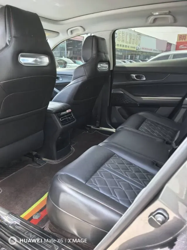 2022 Bestune T99 2.0T 224HP L4 6AT,autocango,china used car exporter,china ev exporter,chinese used car exporter,chinese used ev exporter