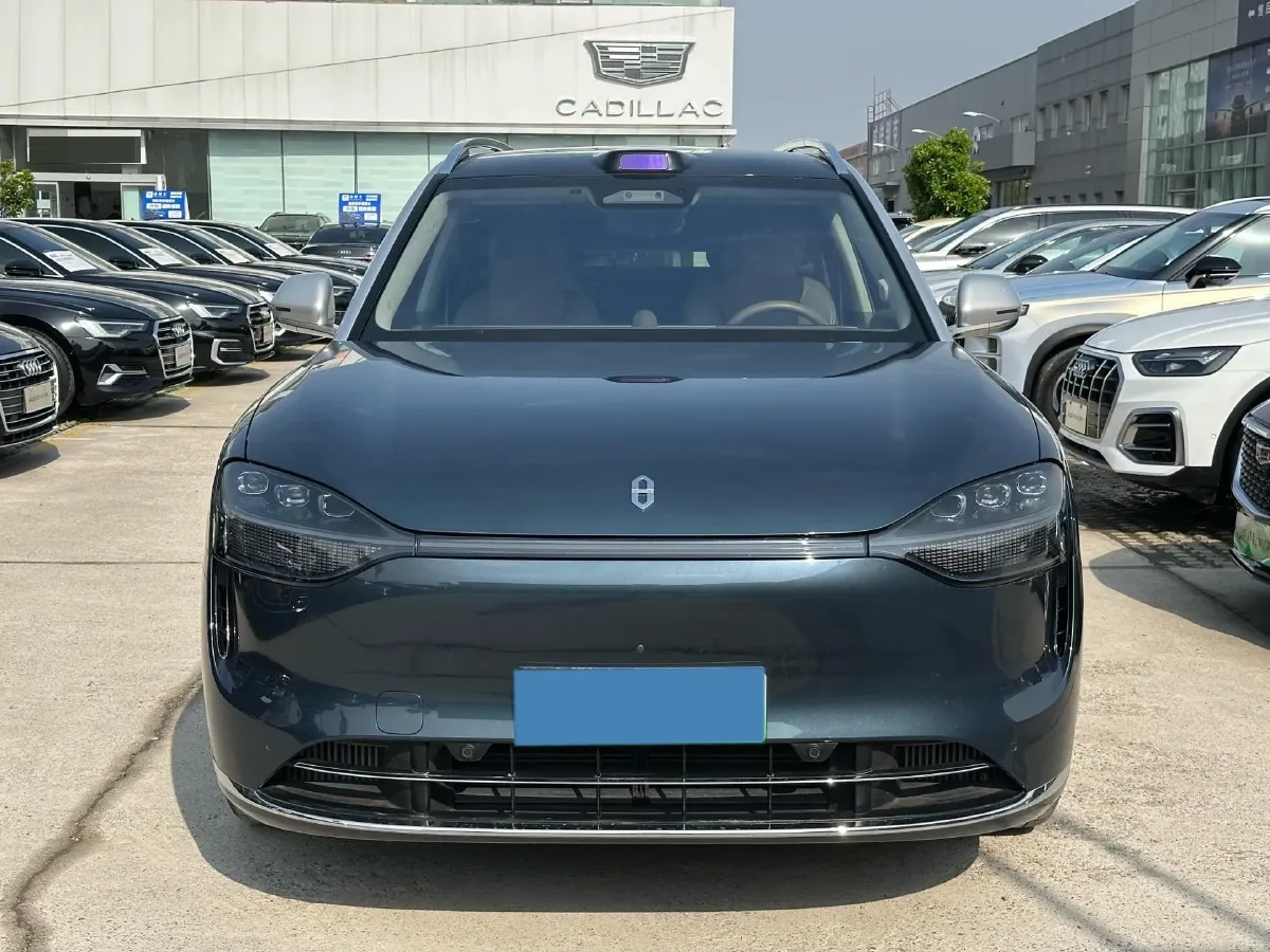 2024 AITO AITO M9 1.5T 152HP L4 REEV 42KWH,autocango,china used car exporter,china ev exporter,chinese used car exporter,chinese used ev exporter