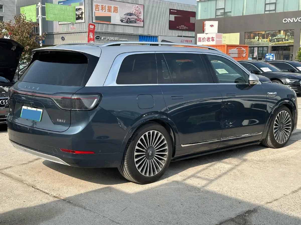 2024 AITO AITO M9 1.5T 152HP L4 REEV 42KWH,autocango,china used car exporter,china ev exporter,chinese used car exporter,chinese used ev exporter