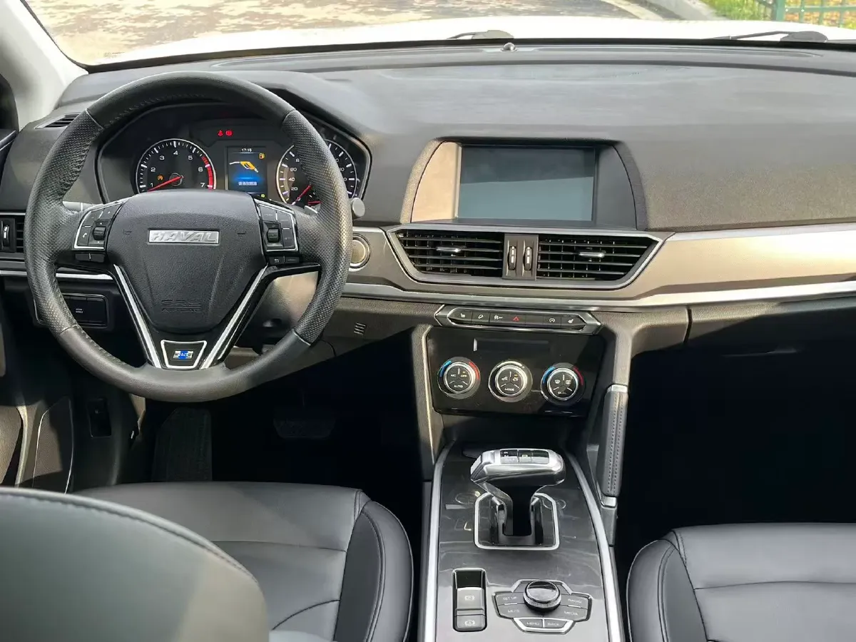 2018 Haval H6 1.5T 150HP L4 7DCT,autocango,china used car exporter,china ev exporter,chinese used car exporter,chinese used ev exporter